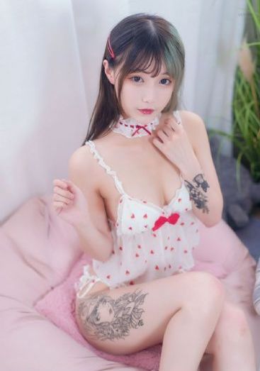 《妻子》免费观看电影在线观看_4K免费观看视频